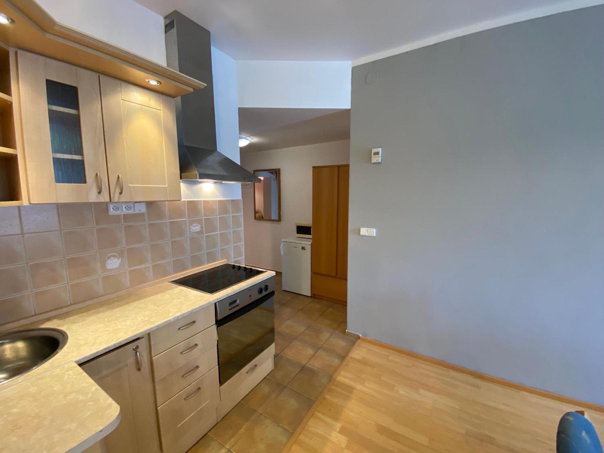 Apartman Majak U Zermanicke Prehrady Pitrov Exteriör bild